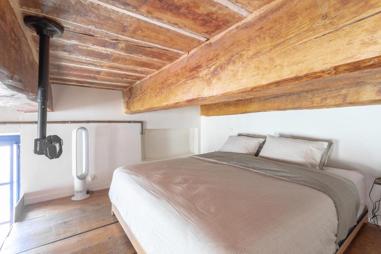 Apartment Sunny Stylish Spacious Loft In Old-port